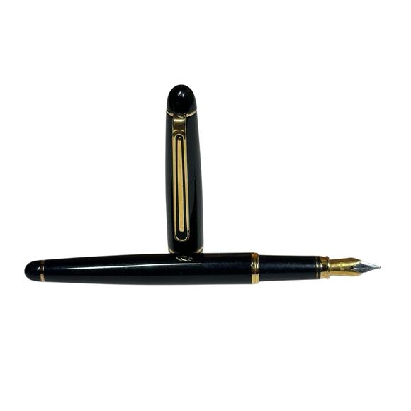 Colibri Other - Colibri Classic Fountain Pen Black with Goldtone Accents Vintage 1990's